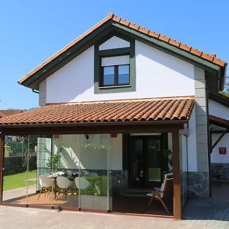 Holiday home Casa Entre Mar Y Monte Ribas (Cantabria)